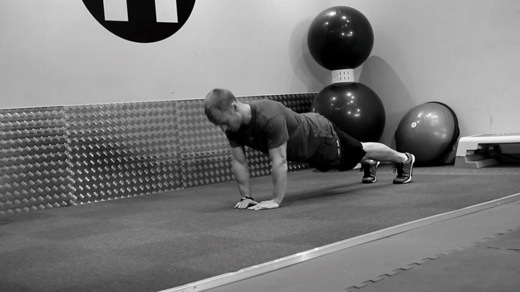 diamondpushup-1